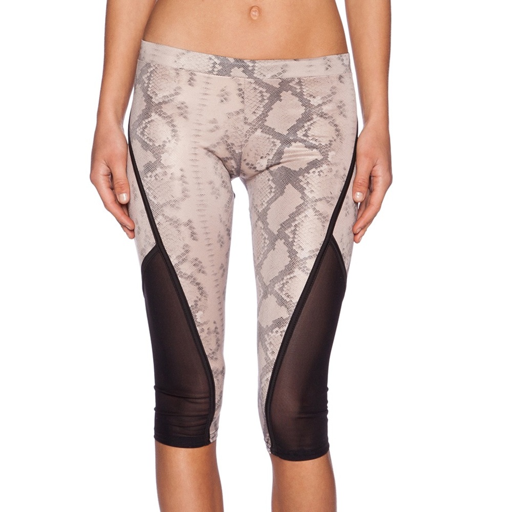 NWT SOLOW Snake Print leggings with mesh